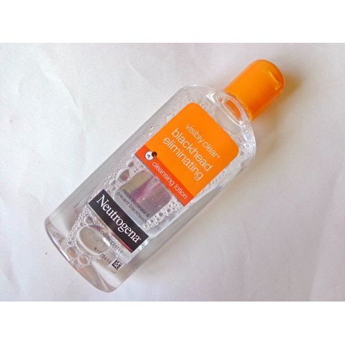 Neutrogena Visibly Clear Blackhead Eliminating Cleansing Lotion-200ML - Image 1