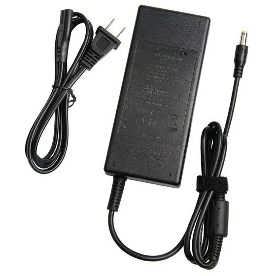 Toshiba Satelite Charger - Image 1