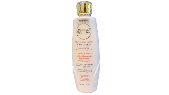 944915_d400881d-1645-4d7c-bb0f-7c214d5d9077_900x White Plus Carrot Extract Body Lotion 500ml - Image 1
