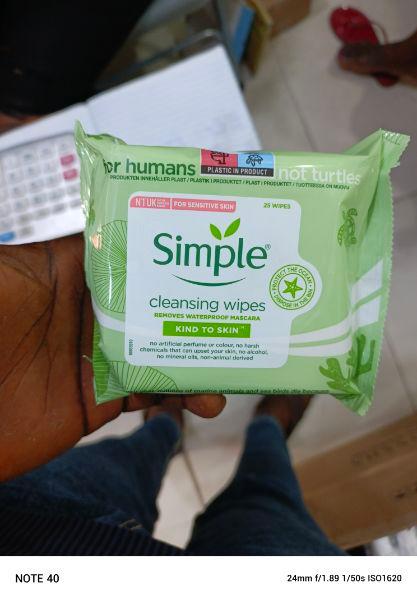 Simple Kind To Skin Cleansing Facial Wipes