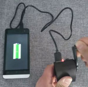 Hand Crank Universal Outdoor Charger - Image 6